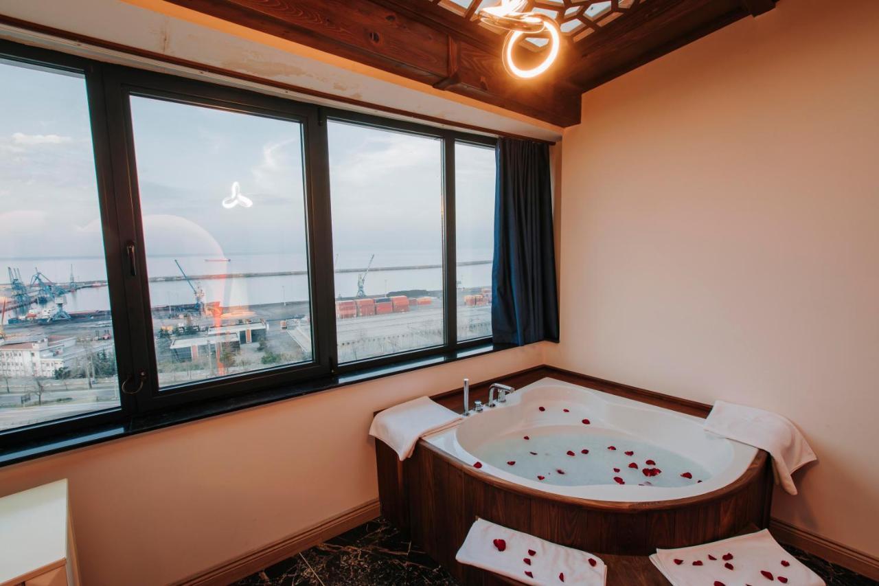 Ts Gold Otel Trabzon Exterior foto